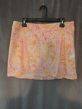Nike Women's Large Orange and Pink Printed Golf SKORT
